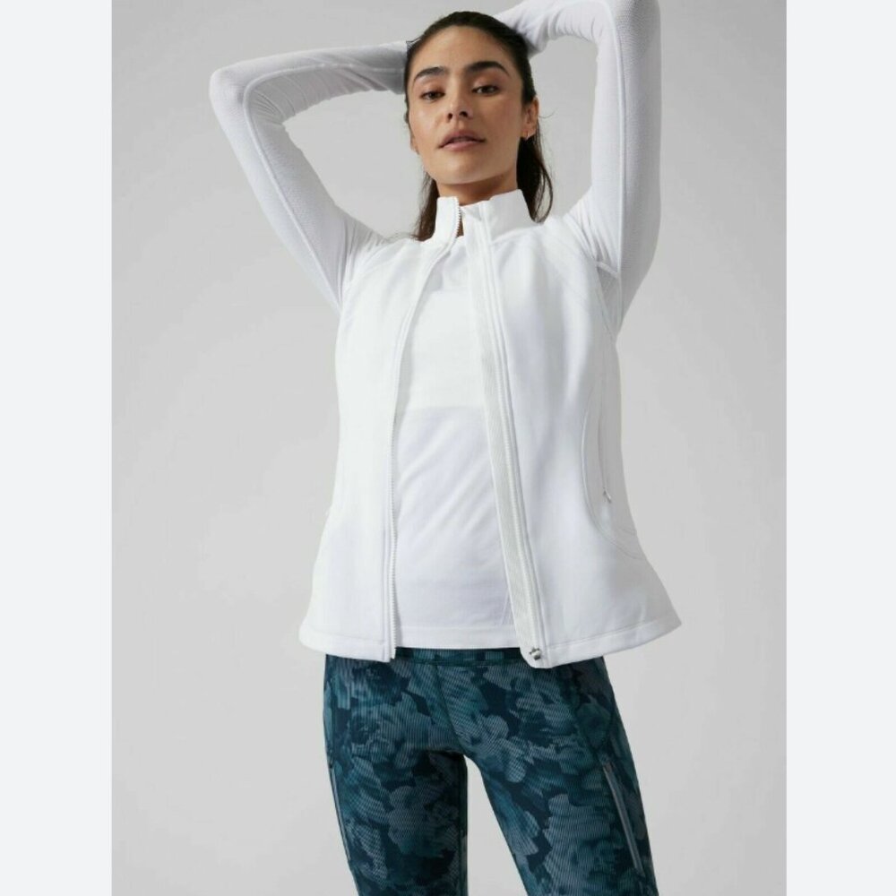 Athleta Evolve Fleece Vest white with reflective detail XL tall